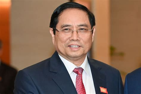 Phạm Minh Chính .